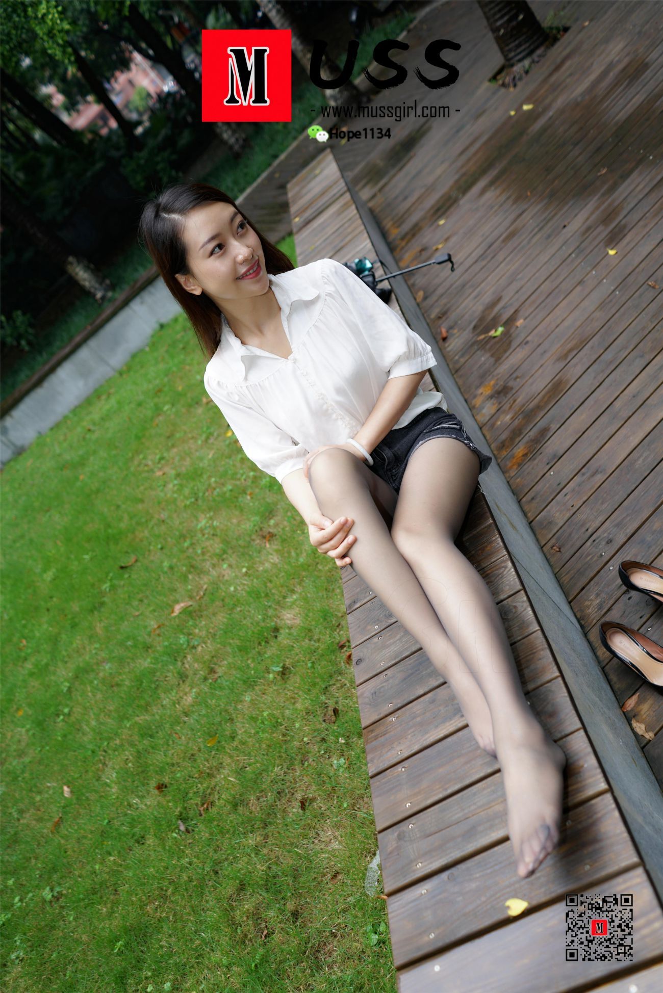 MussGirl慕丝女郎  NO.049 超越丝袜的美